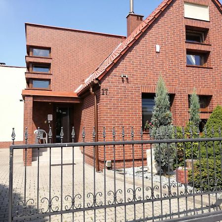 Pokoje Goscinne Z Prywatna Lazienka Dla Firm Gliwice Eksteriør billede